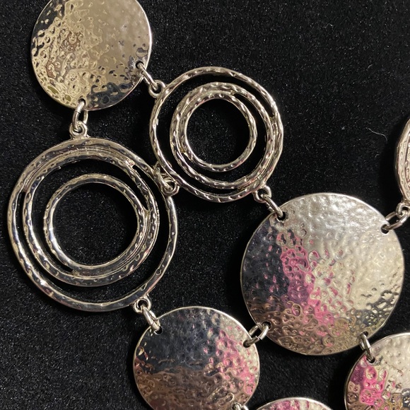 Foxy Mama! - Picture 3 of 9